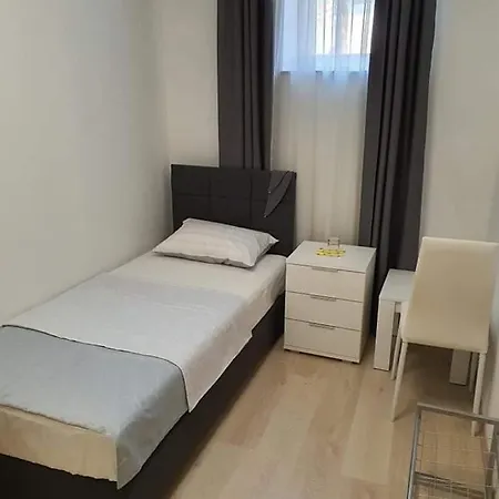 Aldi 1 Apartment